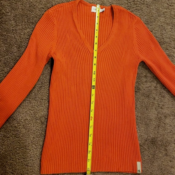 Calvin Klein Sweater - Picture 8 of 8